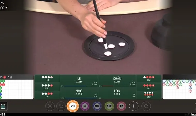 Khám Phá Trò Chơi Xóc Đĩa Tại FB88 - Thắng Lớn Mỗi Ngày 2 Giao diện chơi Xóc Đĩa tại FB88